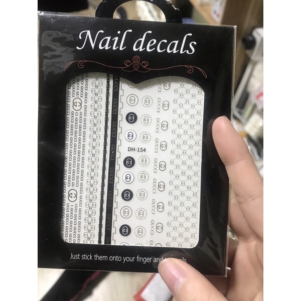 Sticker LV- Chanel- Sticker dán móng tay chân