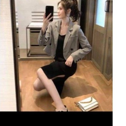 Áo vest dạ kẻ caro nhỏ