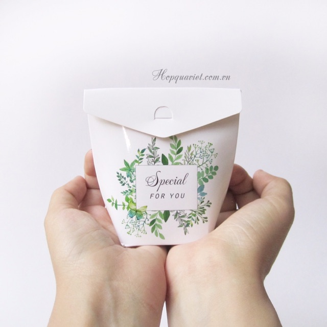 Set 50 hộp quà cưới cao cấp hoa lá làm quà cảm ơn tiệc cưới và sự kiện | BigBuy360 - bigbuy360.vn