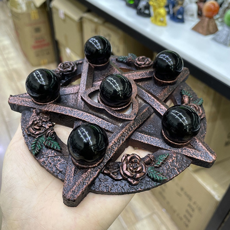 Bộ Bài Tarot Sử Dụng Năng Lượng Mặt Trời