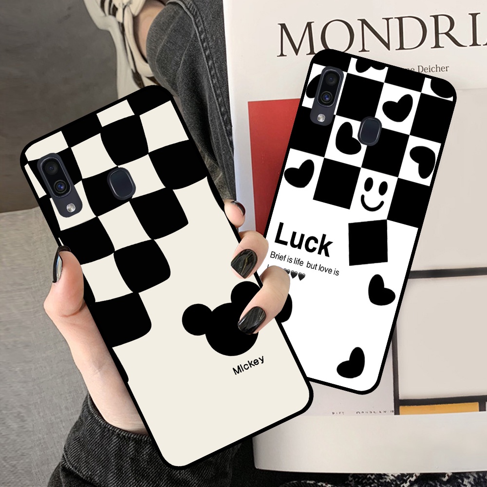 Ốp lưng Samsung A20 - A30 - M20 in hình sọc caro, họa tiết đen trắng dễ thương