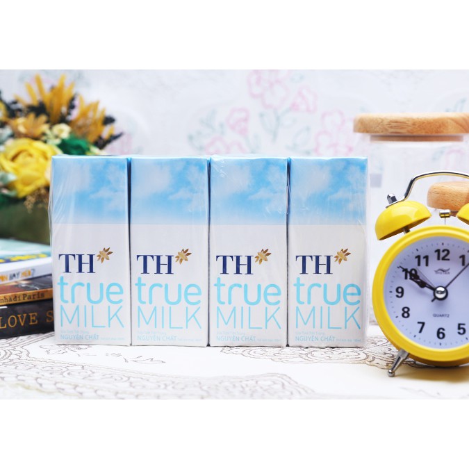 Sữa tươi nguyên chất không đường 180ml của TH | BigBuy360 - bigbuy360.vn
