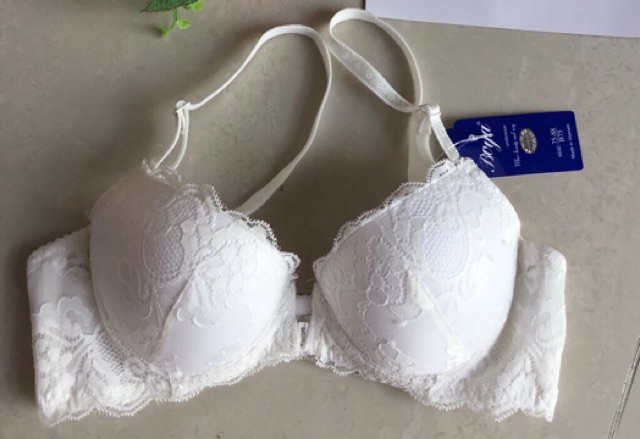 Áo ngực boya _ mút mỏng cài trước ren M012