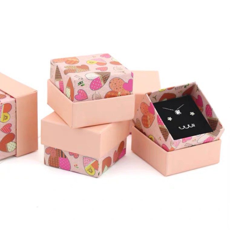 Hộp phụ kiện đựng dây chuyền, nhẫn, bông tai... màu sắc xinh xắn | BigBuy360 - bigbuy360.vn