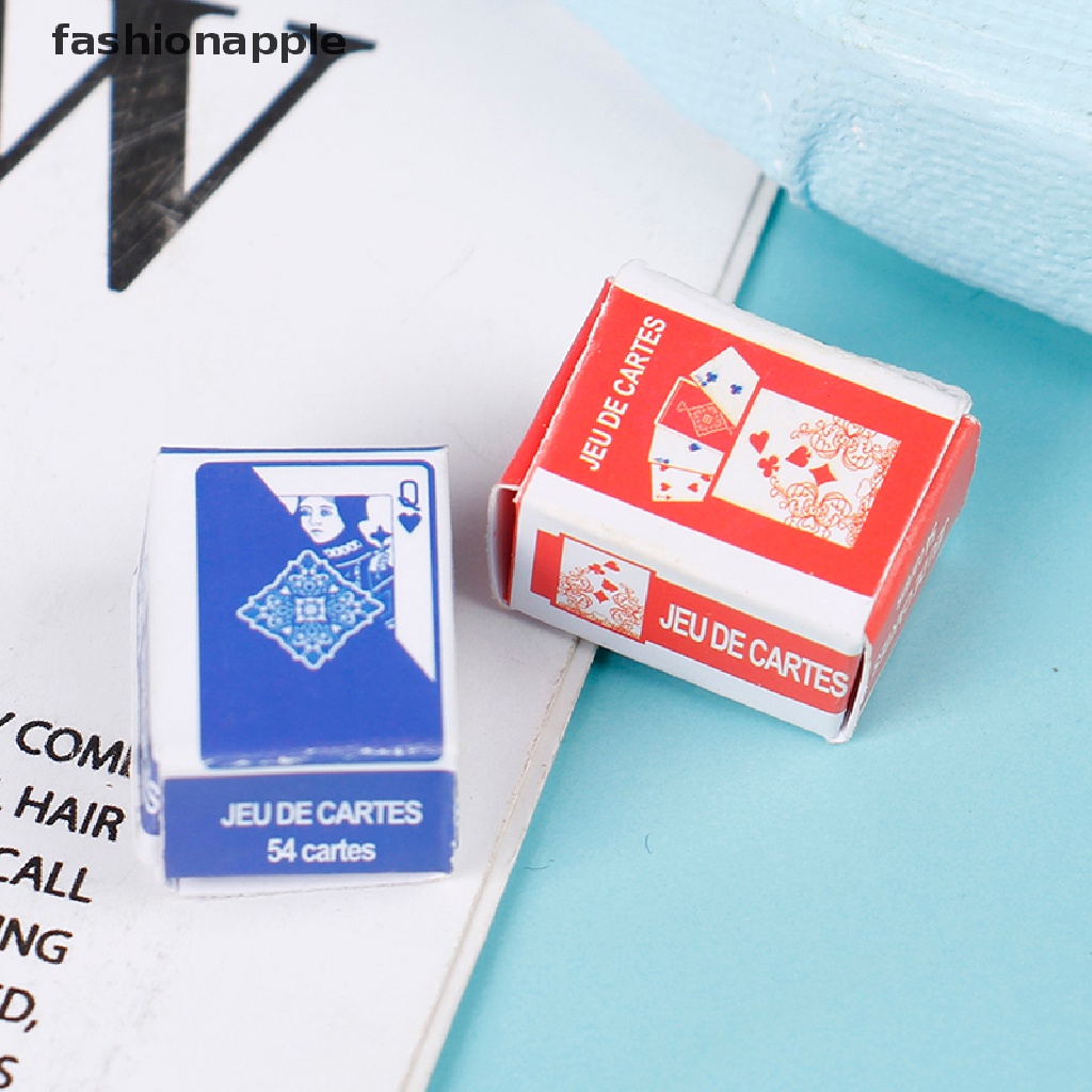 Bộ bài mini dễ thương nhỏ xinh cho nhà búp bê tỉ lệ 1: 12