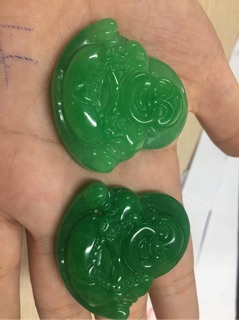 Phật Di lặc cẩm thạch xanh lá