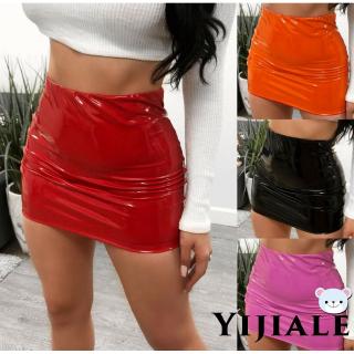 Chân váy da bó sát người màu trơn gợi cảm
