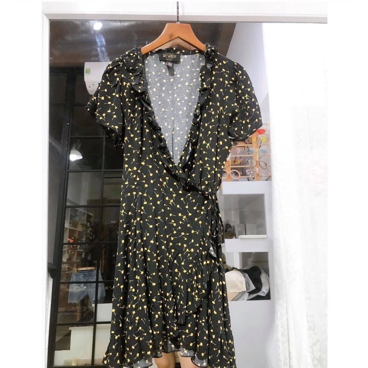 V501 - ĐẦM HOA SWEER WANDERER xinhhh xịn mịnnnn