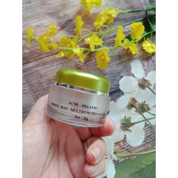 Kem dưỡng da mặt hàng si xịn còn đầy