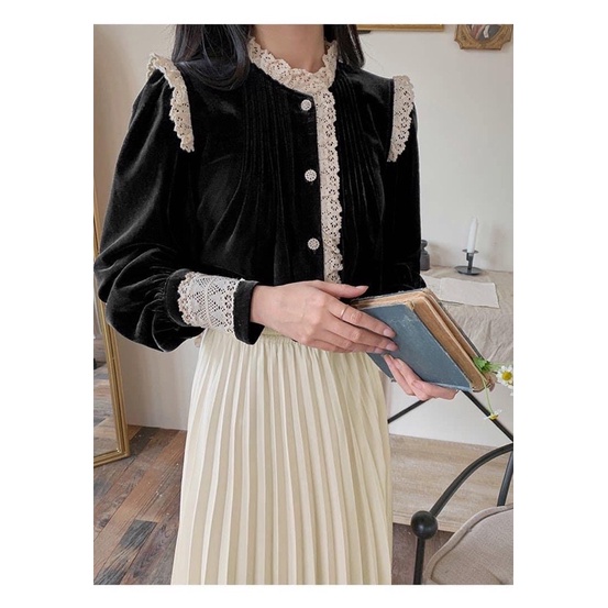 Áo sơ mi nữ Hàn Quốc dài tay thiết kế chất nhung phối viền ren siêu xinh, Áo kiểu nữ công sở rẻ đẹp trẻ trung | BigBuy360 - bigbuy360.vn