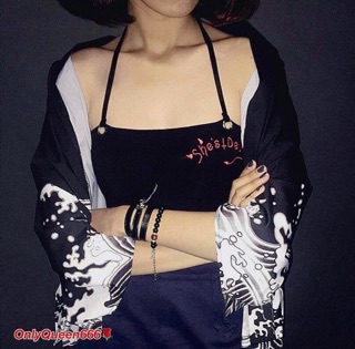 Áo croptop dây yếm