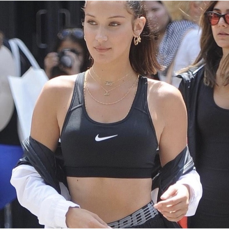 Áo bra thể thao Nike chính hãng đã qua sử dụng size L