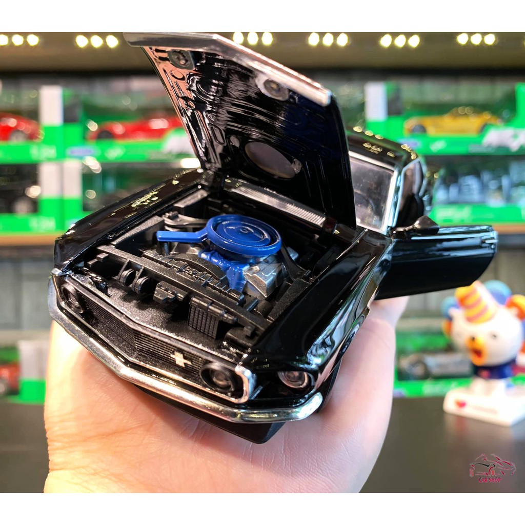 Mô hình xe ô tô Ford Mustang Boss 429 hãng Welly FX tỉ lệ 1:24 màu đen