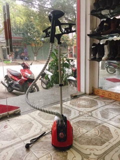 Bàn là cây