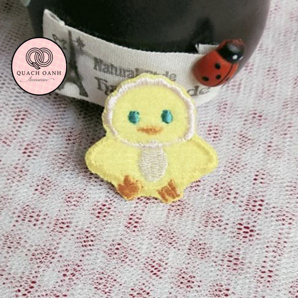 Sticker nhãn dán vải thêu hình vịt con tự dính trang trí sổ, vở, mũ bảo hiểm - ST16