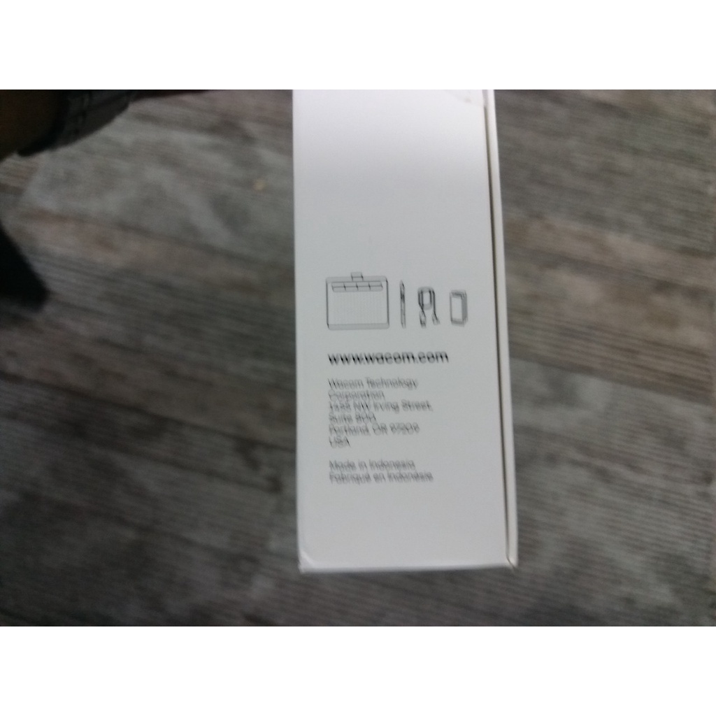 Wacom Intuos CTL4100 CTL-4100/K0-AA Graphics Drawing Tablet Black Bảng vẽ mua ở USA có free 3 phần mềm chính hãng