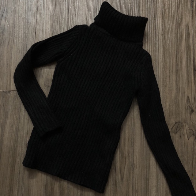 Thanh lý áo len bé trai used