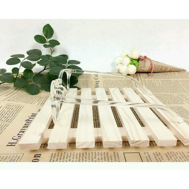 GỌNG CẬN HÀN QUỐC TRONG SUỐT DÁNG MẮT MÈO THỜI TRANG