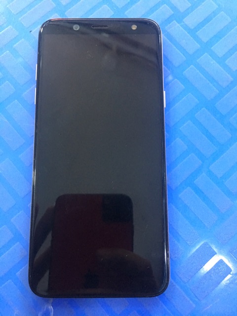 Samsung a6 hàng công ty likenew 99% | BigBuy360 - bigbuy360.vn