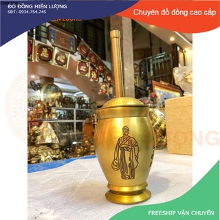 Cối giã thuốc, giã trầu bằng đồng màu vàng