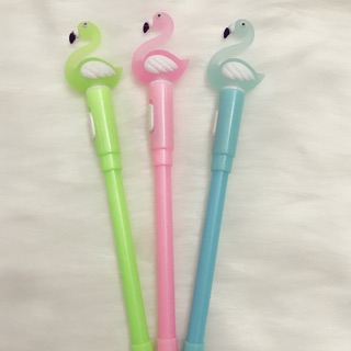 bút thiên nga có đèn mực xanh