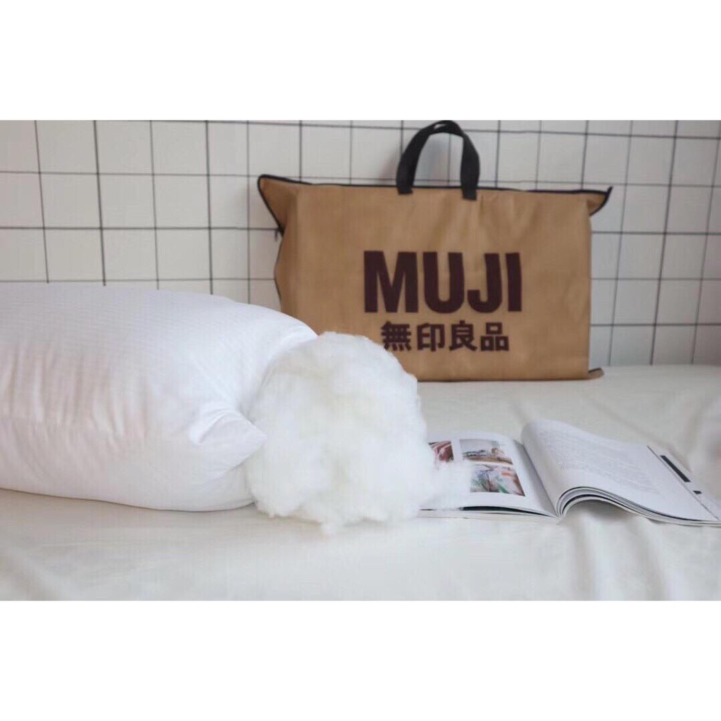 [Giá lẻ bằng giá sỉ] Gối MUJI kèm túi sang chảnh như hình