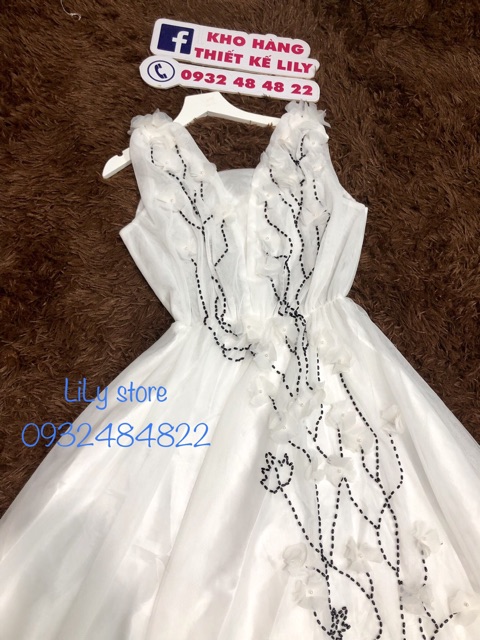 ẢNH VÀ VIDEO THẬT 1000%  Đầm xoè hoa rơi 3 D