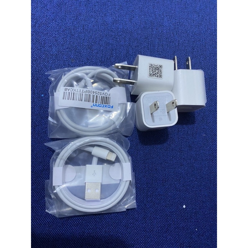 Bộ cáp sạc zin của iphone- phù hợp các dòng máy- Bào hành 12 tháng- có bán lẻ củ và dây sạc