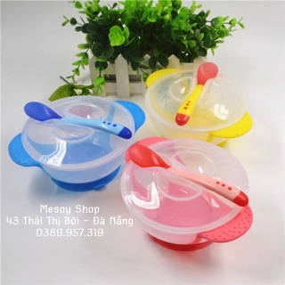 Bát chống đổ có nắp kèm thìa báo nóng