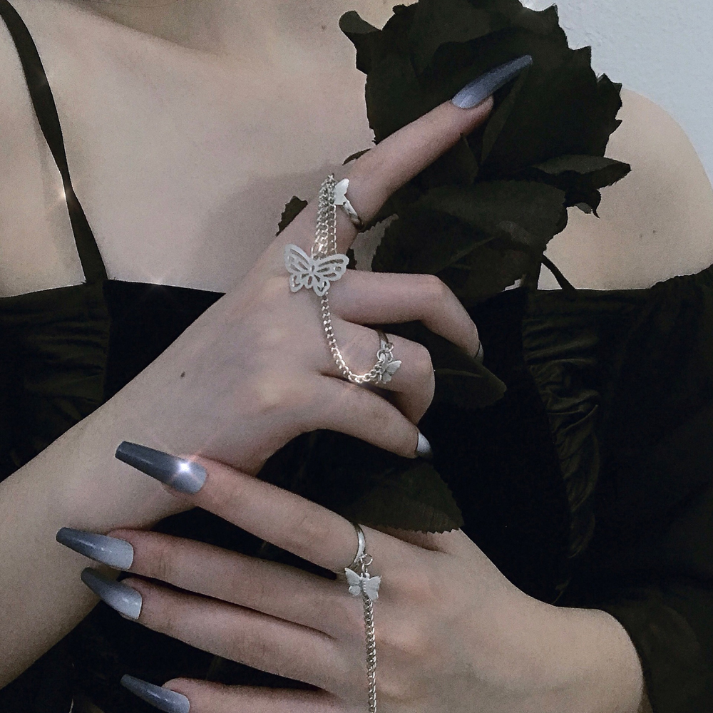 Nhẫn Đeo Tay Hình Bướm Đính Đá Thời Trang