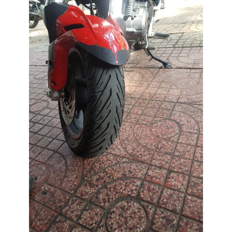 Vỏ lốp xe Michelin City Grip cho Lead. Trước 90/90-12, sau 100/90-10, vỏ ko ruột- giá 1 cái