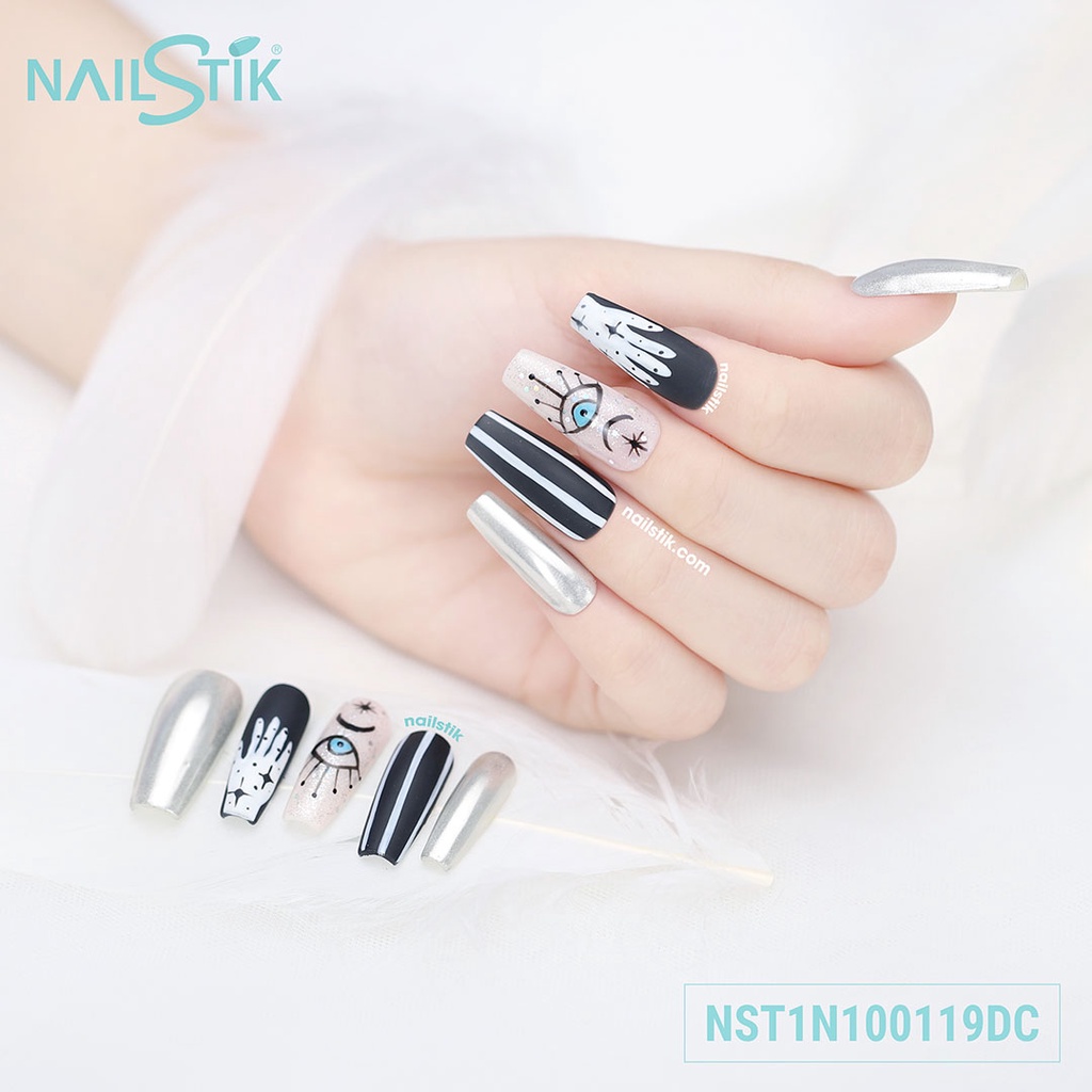 Móng úp thiết kế by NAILSTIK, màu bạc, form móng coffin, dài, 119