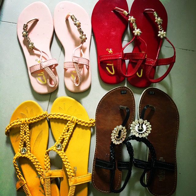 Giày sandal 100k/4 đôi