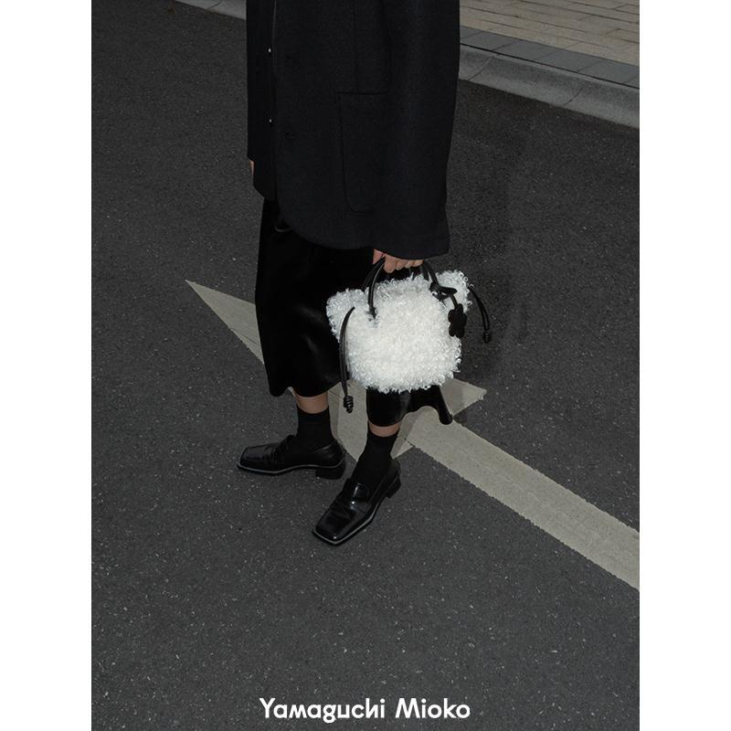 Túi Đeo Chéo Lông Cừu Chính Hãng Thiết Kế Cảm Giác Thời Trang Mùa Đông Phong Cách Mới Cho Nữ