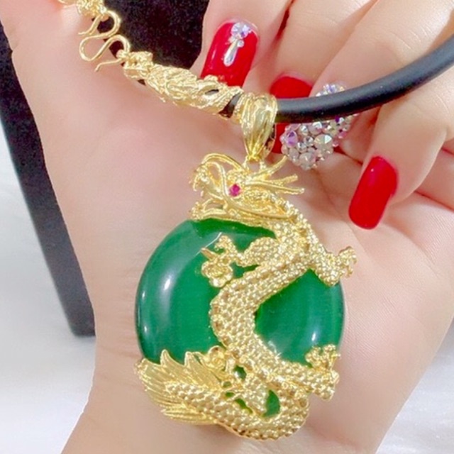 Dây chuyền nam cao su khoá đầu rồng mạ vàng và dây chuyền chạm rồng quấn quanh ngọc xanh