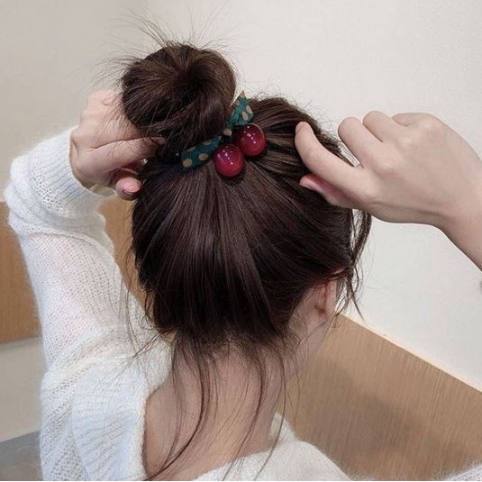 Dây buộc tóc hình quả anh đào xinh xắn dành cho nữ
