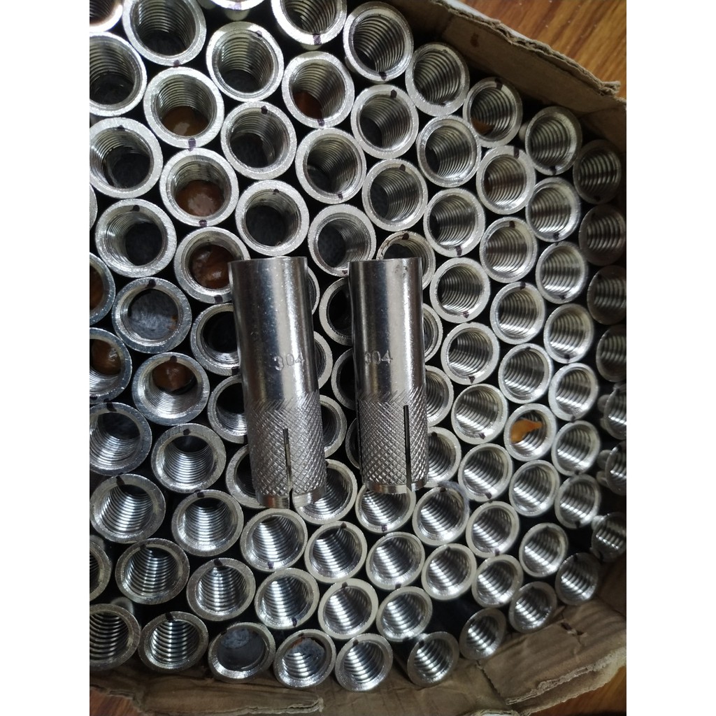 Tắc kê Nở Đạn