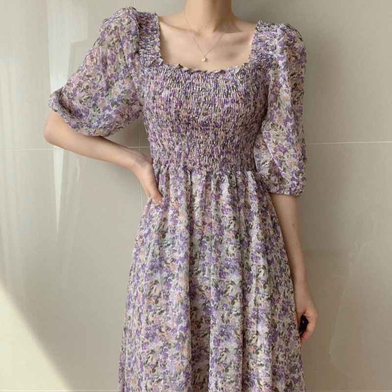 Đầm Perty tay ngắn cổ vuông họa tiết hoa thời trang phong cách