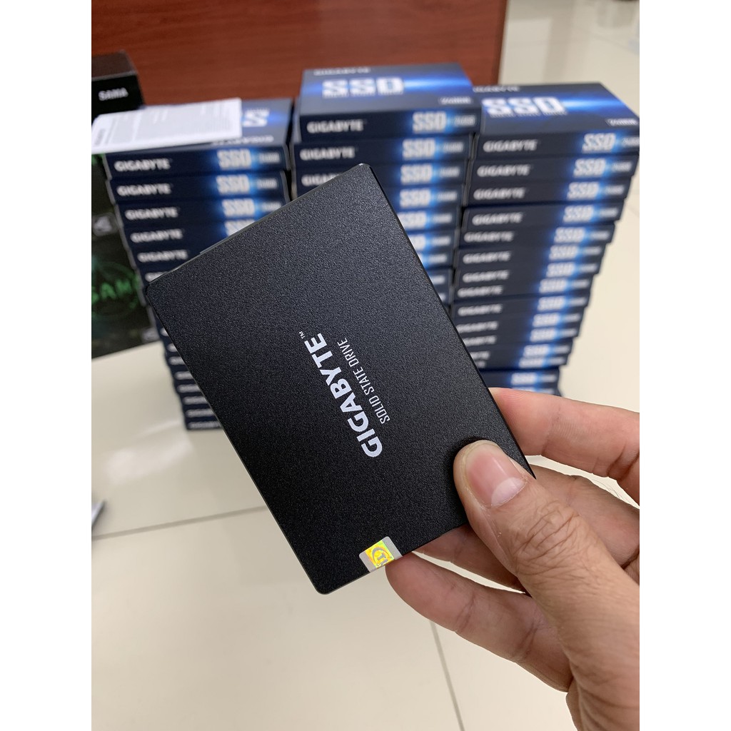 Bán SALE - SSD Gigabyte 120GB hàng chính hãng new giá tốt phục vụ anh em | WebRaoVat - webraovat.net.vn