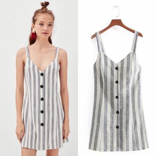 Váy Kẻ Sọc Cúc Giữa Xuất Zara