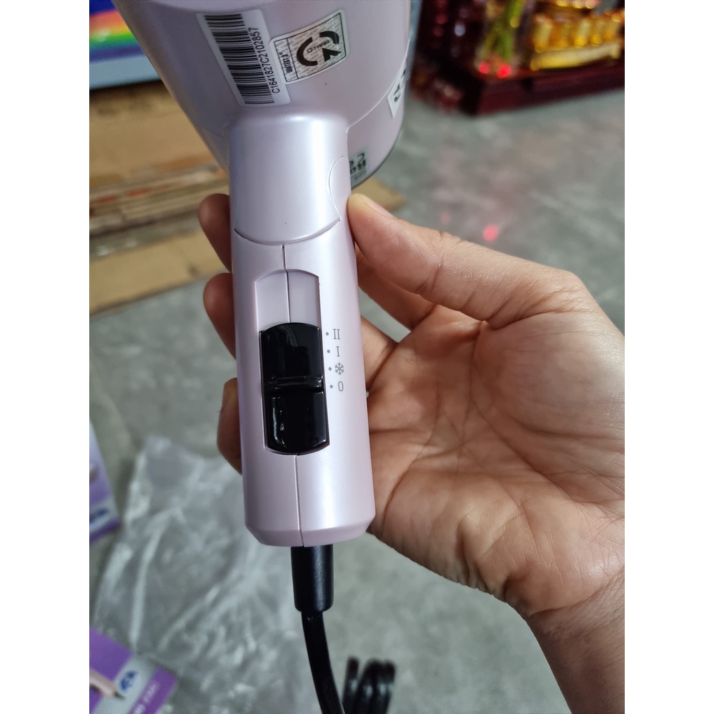 Máy sấy tóc xếp gọn BlueStone HDB-1827