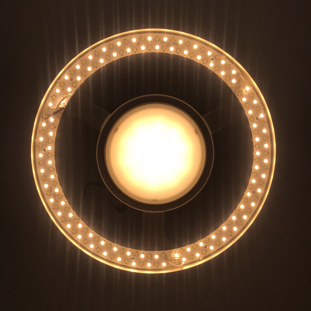 Đèn Led di động 3 màu trục khuỷu Cho Spa Nail Xoay 360 độ