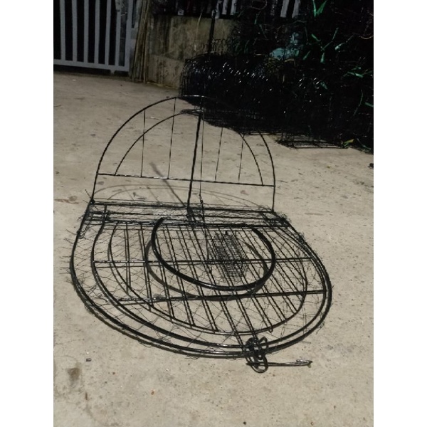 Mẹt Treo Bìm Bịp, Quốc Chuyên Đánh Mồi Nhái