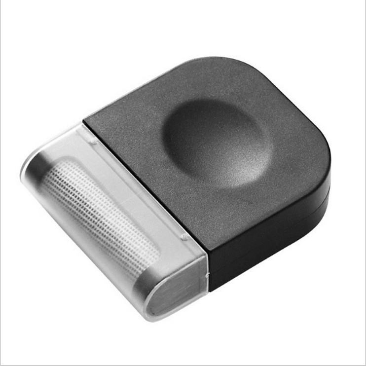 Cây Lăn Bụi Quần Áo Mini Tiện Lợi