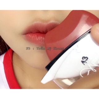 Son bậm môi matte + tặng túi rút cute