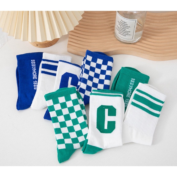 Vớ XANH chữ C cao cổ Nam Nữ phong cách thể thao, trẻ trung, năng động.