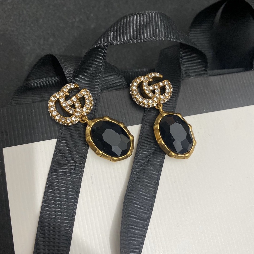Bông Tai Gucci Bằng Thép Titan Hình Logo GG Đôi Thời Trang Cho Nữ