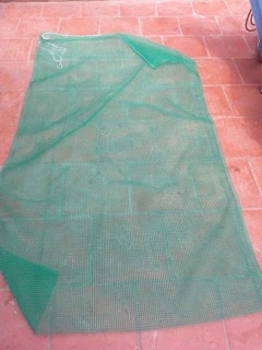 Túi đựng cá làm bằng chã