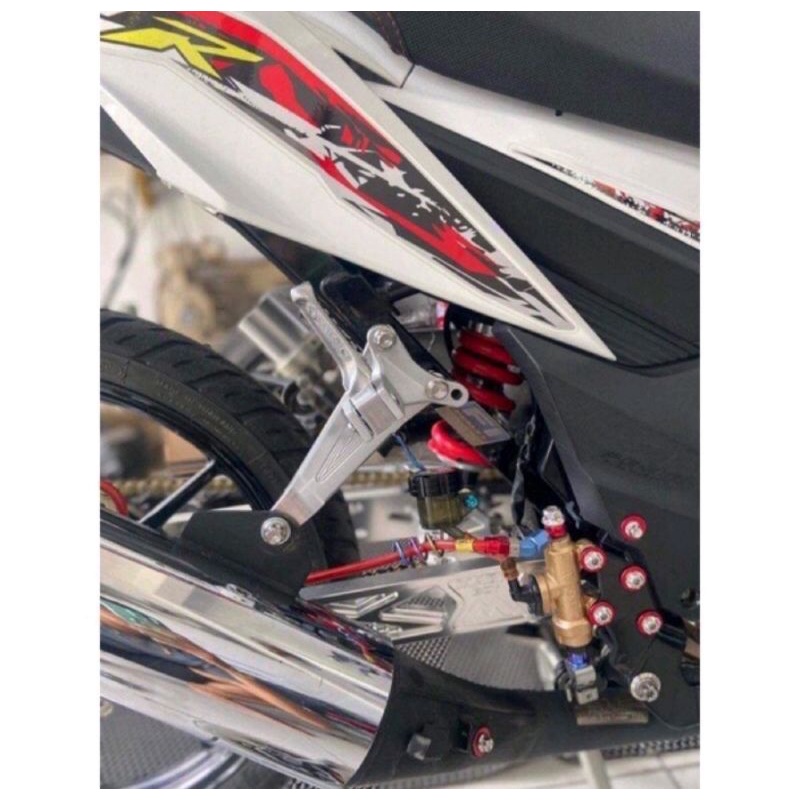 Gác chân sau + pas treo pô Kiểu MaLay gắn Winner, Winner X ,Sonic.