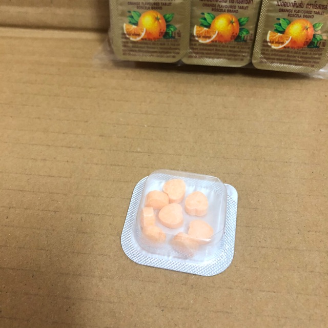 Vỉ x24 Hộp C Cam Trái Tim Roscela 67g